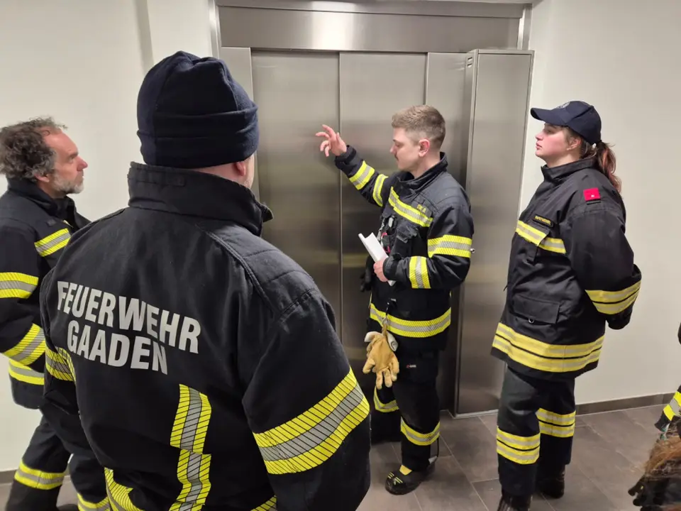 Begehung Wohnhausanlage – Foto 4 von 5