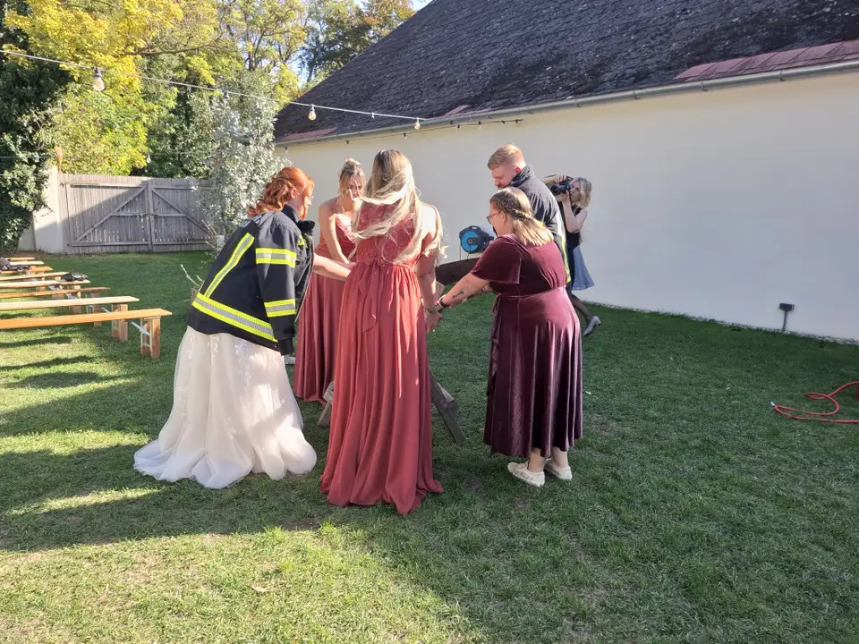 Feuerwehrhochzeit Johannes und Hannah – Foto 1 von 5